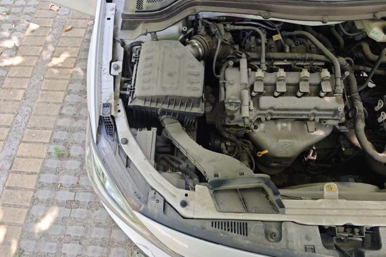 Used Chevrolet Cavalier 2019 320 Automatic Enjoyment with Sunroof Engine Bay Right