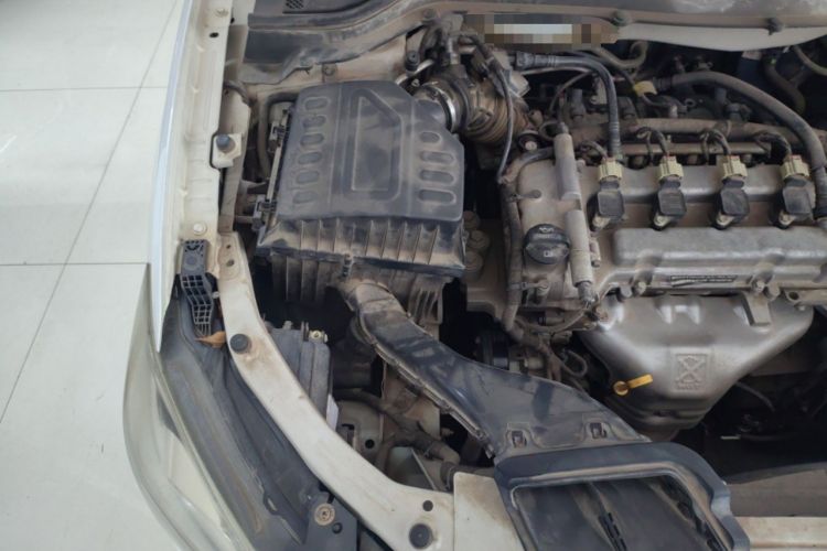 Used Chevrolet Cavalier 2019 320 Automatic Xinyue Edition Engine Bay Right