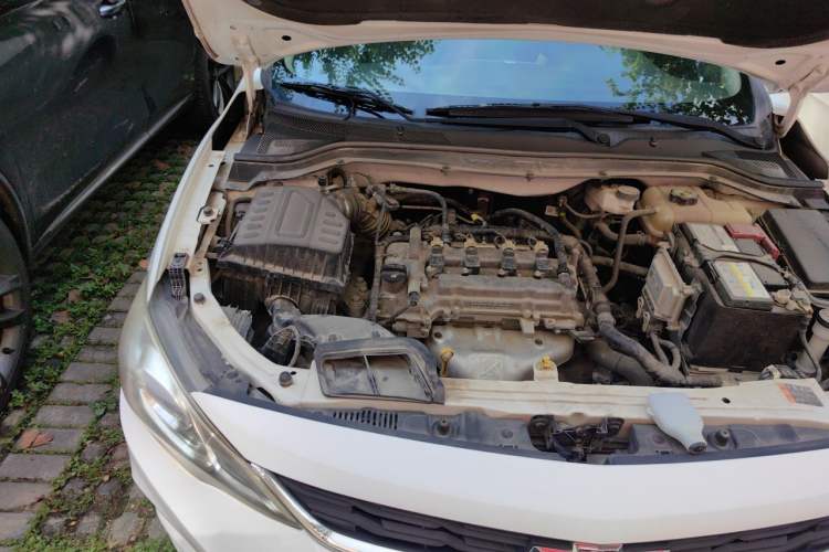Used Chevrolet Cavalier 2019 320 Automatic Xinyue Edition Engine Bay Right