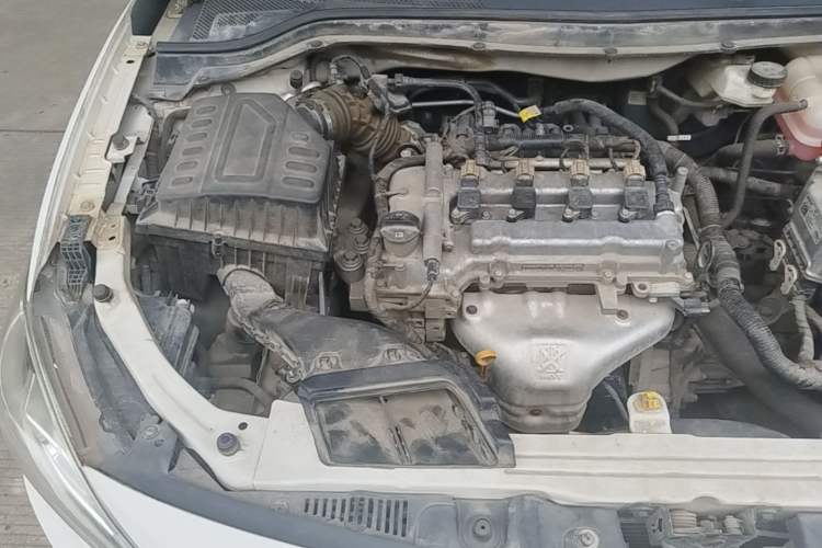Used Chevrolet Cavalier 2019 320 Manual Xinyue Edition Engine Bay Right