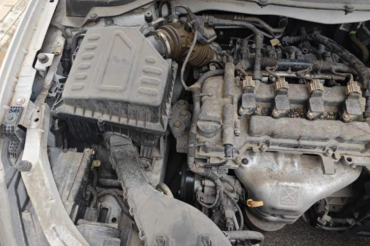 Used Chevrolet Cavalier 2019 320 Automatic Enjoyment with Sunroof Engine Bay Right