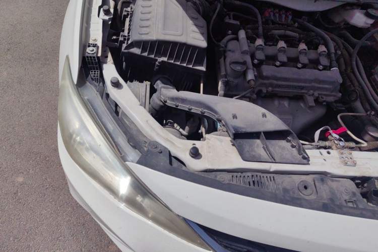 Used Chevrolet Cavalier 2019 320 Automatic Enjoyment with Sunroof Engine Bay Right