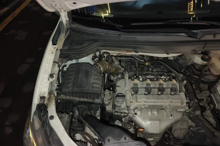Used Chevrolet Cavalier 2019 320 Automatic Enjoyment with Sunroof Engine Bay Right