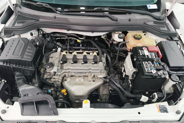 Used Chevrolet Cavalier 2019 320 Automatic Xinyue Edition Engine Bay