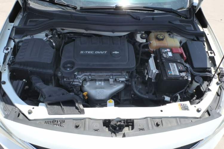 Used Chevrolet Cavalier 2019 320 Automatic Enjoyment with Sunroof Engine Bay