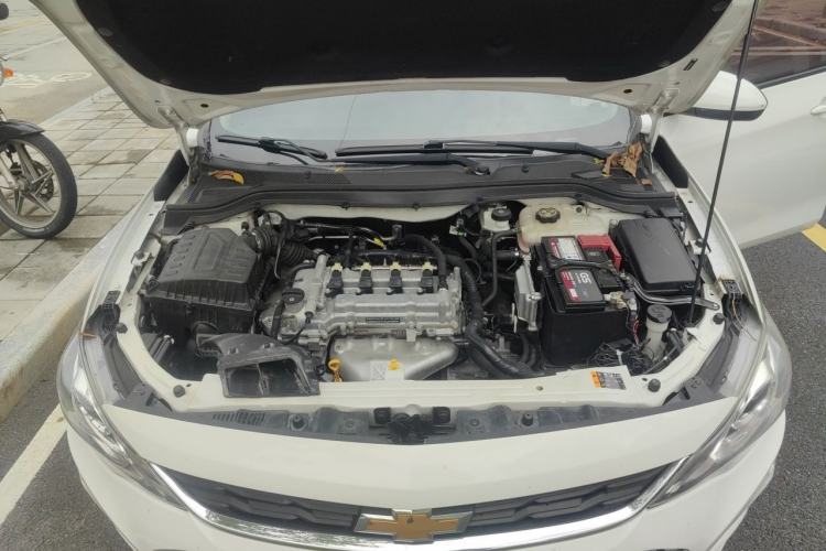 Used Chevrolet Cavalier 2019 320 Automatic Xinyue Edition Engine Bay