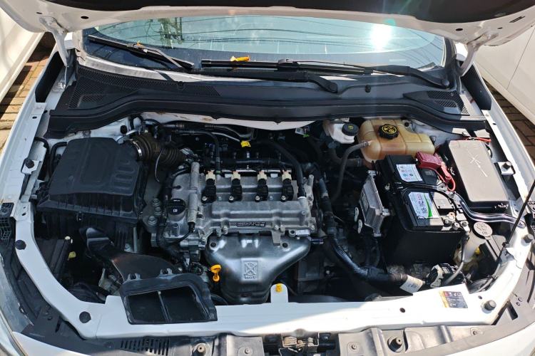 Used Chevrolet Cavalier 2019 320 Automatic Enjoyment with Sunroof Engine Bay