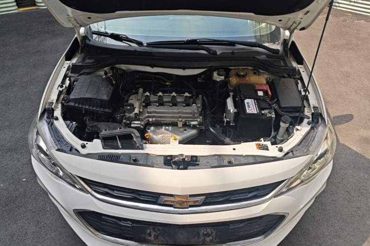 Used Chevrolet Cavalier 2019 320 Automatic Xinyue Edition Engine Bay