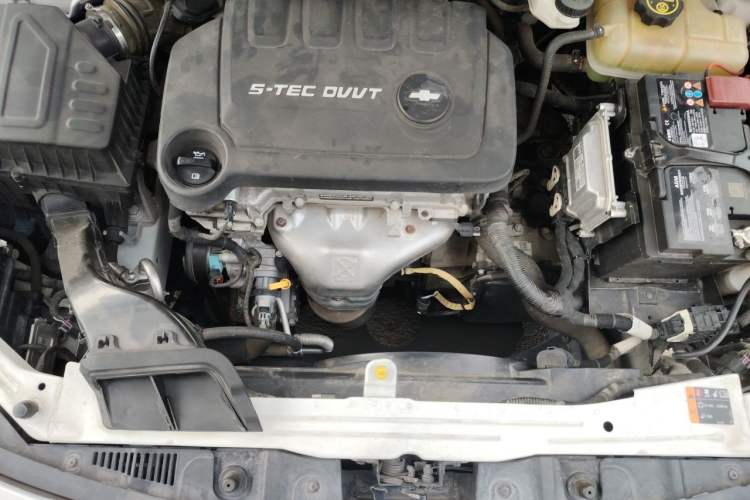 Used Chevrolet Cavalier 2019 320 Automatic Xinyue Edition Engine Bay