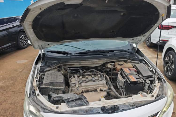 Used Chevrolet Cavalier 2019 320 Manual Xinyue Edition Engine Bay