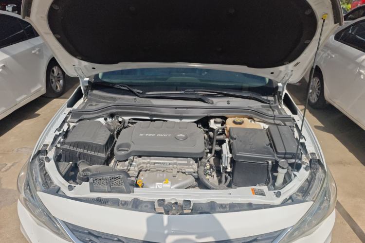Used Chevrolet Cavalier 2019 320 Automatic Enjoyment with Sunroof Engine Bay