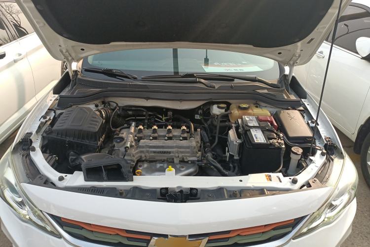 Used Chevrolet Cavalier 2019 320 Automatic Xinyue Edition Engine Bay
