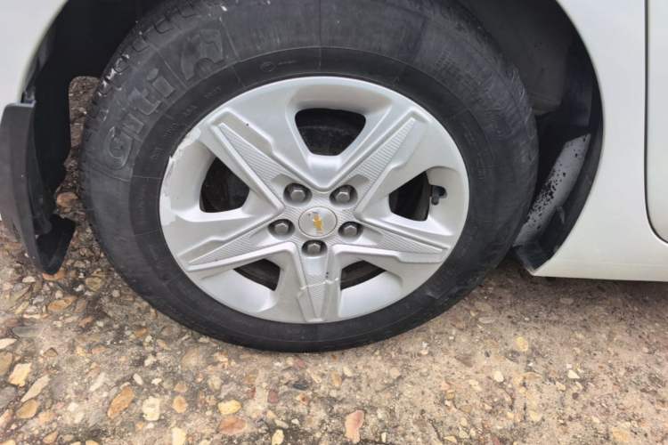 Used Chevrolet Cavalier 2019 320 Automatic Enjoyment with Sunroof Exterior 2