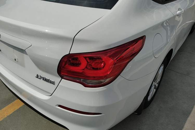 Used Chevrolet Cavalier 2019 325T Dual-Clutch Xinyue Edition Exterior 3