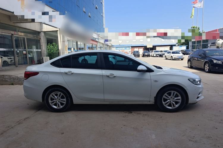 Used Chevrolet Cavalier 2019 320 Manual Xinyue Edition Exterior 3