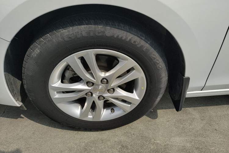 Used Chevrolet Cavalier 2019 325T Dual-Clutch Xinyue Edition Exterior 4