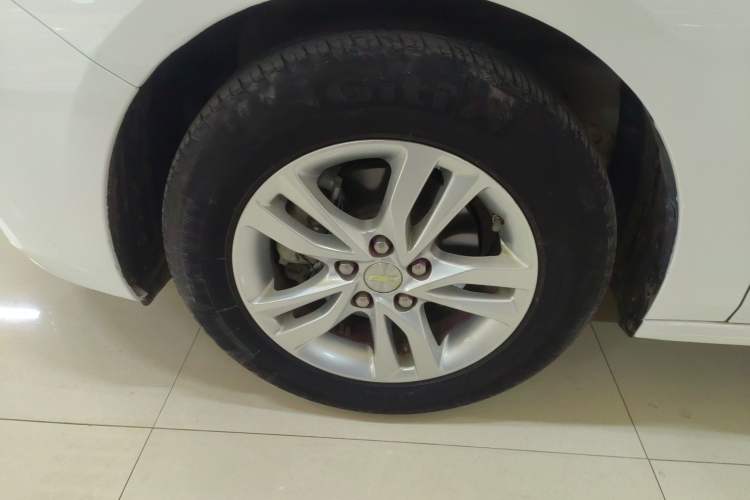 Used Chevrolet Cavalier 2019 320 Automatic Xinyue Edition Exterior 4