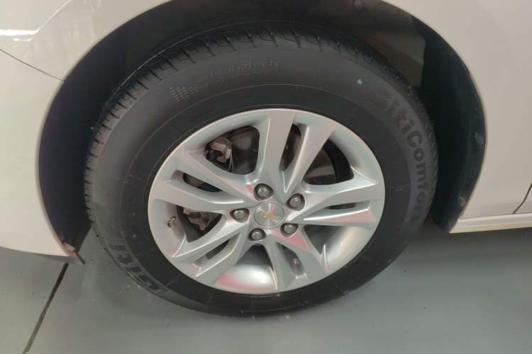 Used Chevrolet Cavalier 2019 320 Automatic Xinyue Edition Exterior 4