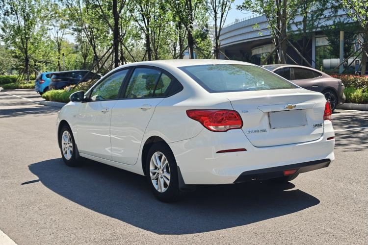 Used Chevrolet Cavalier 2019 320 Manual Xinyue Edition Exterior 4