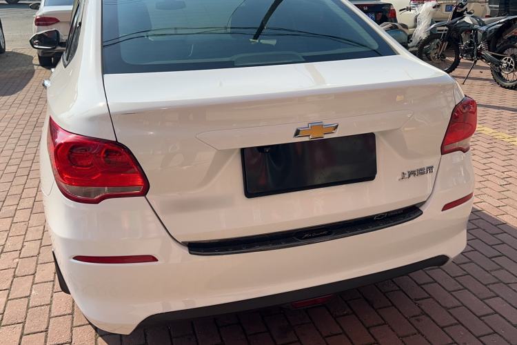 Used Chevrolet Cavalier 2019 320 Automatic Enjoyment with Sunroof Exterior 4