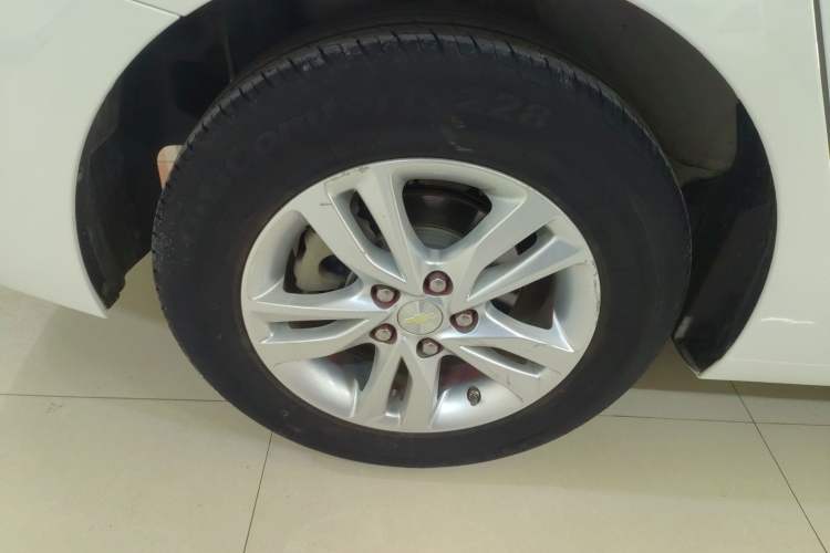 Used Chevrolet Cavalier 2019 320 Automatic Xinyue Edition Exterior 5