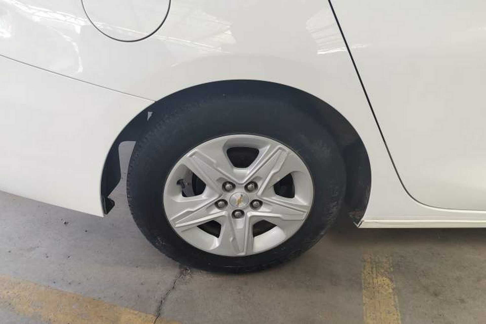 Used Chevrolet Cavalier 2019 320 Automatic Enjoyment with Sunroof Exterior 5