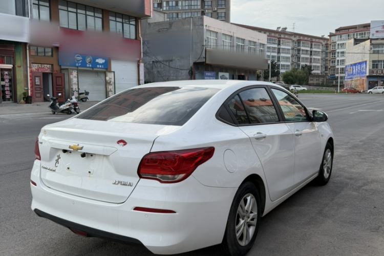 Used Chevrolet Cavalier 2019 320 Manual Xinyue Edition Exterior 5