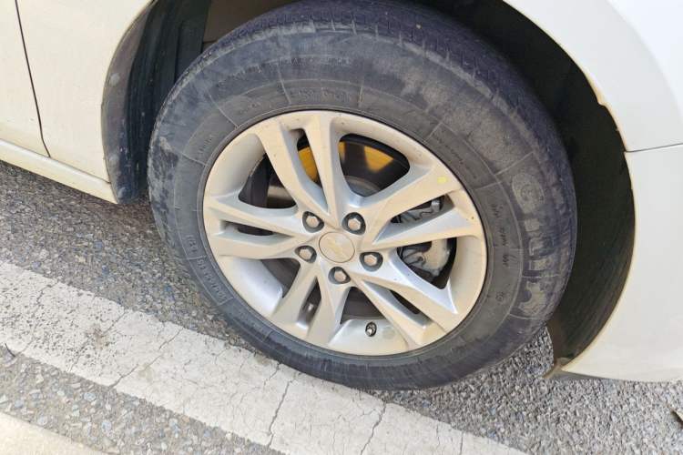 Used Chevrolet Cavalier 2019 320 Automatic Xinyue Edition Exterior 7