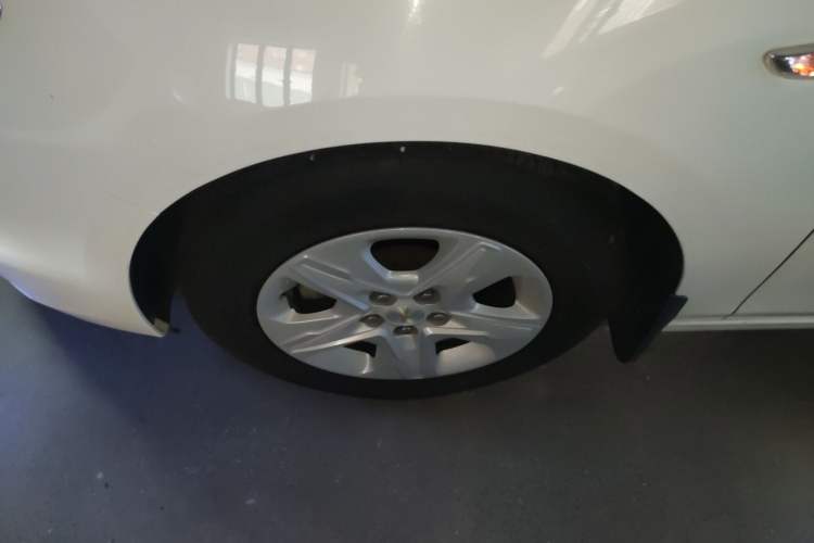 Used Chevrolet Cavalier 2019 320 Automatic Enjoyment with Sunroof Exterior 7