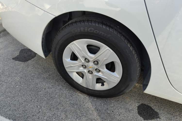 Used Chevrolet Cavalier 2019 320 Automatic Enjoyment with Sunroof Exterior 8
