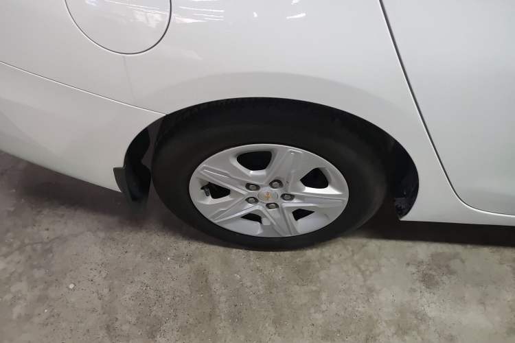 Used Chevrolet Cavalier 2019 320 Automatic Enjoyment with Sunroof Exterior 8