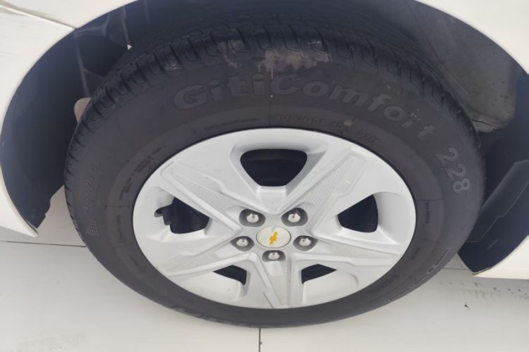 Used Chevrolet Cavalier 2019 320 Automatic Enjoyment with Sunroof Exterior 9