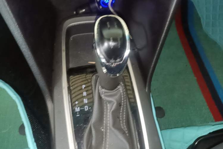 Used Chevrolet Cavalier 2019 320 Automatic Enjoyment with Sunroof Gear Lever