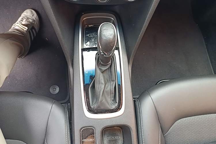 Used Chevrolet Cavalier 2019 320 Automatic Xinyue Edition Gear Lever