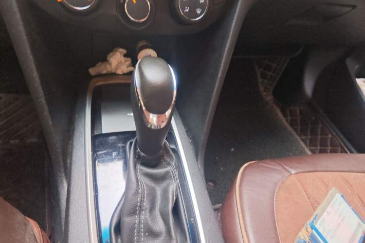 Used Chevrolet Cavalier 2019 320 Automatic Enjoyment with Sunroof Gear Lever