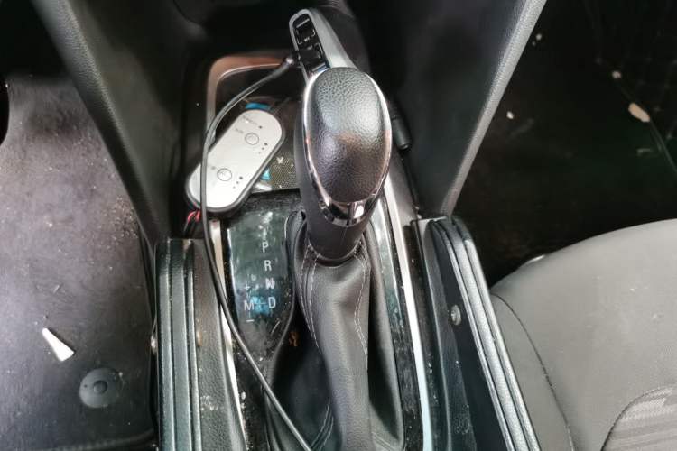 Used Chevrolet Cavalier 2019 320 Automatic Enjoyment with Sunroof Gear Lever