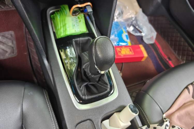 Used Chevrolet Cavalier 2019 320 Automatic Xinyue Edition Gear Lever