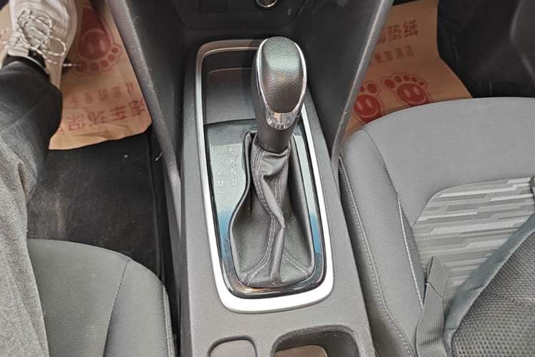 Used Chevrolet Cavalier 2019 320 Automatic Enjoyment with Sunroof Gear Lever
