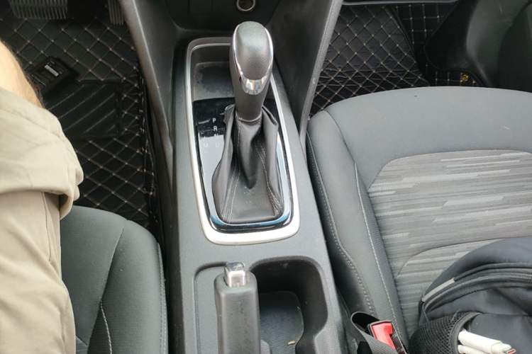 Used Chevrolet Cavalier 2019 320 Automatic Enjoyment with Sunroof Gear Lever