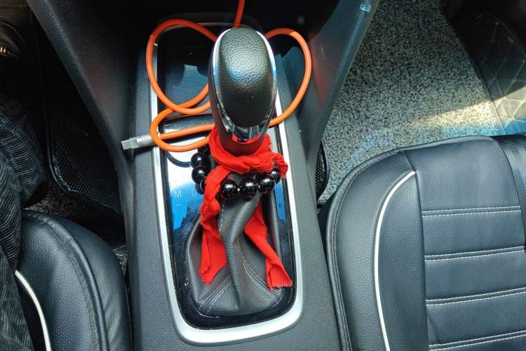 Used Chevrolet Cavalier 2019 320 Automatic Enjoyment with Sunroof Gear Lever