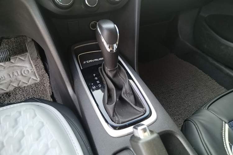 Used Chevrolet Cavalier 2019 320 Automatic Enjoyment with Sunroof Gear Lever
