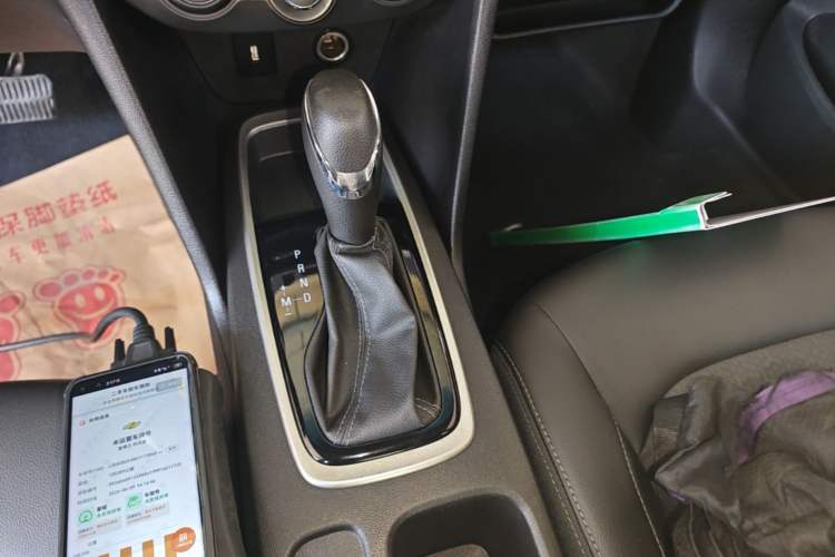 Used Chevrolet Cavalier 2019 320 Automatic Xinyue Edition Gear Lever