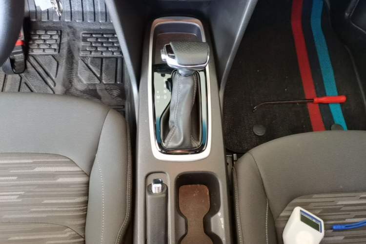 Used Chevrolet Cavalier 2019 320 Automatic Enjoyment with Sunroof Gear Lever