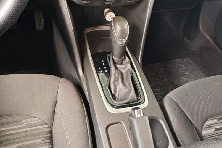 Used Chevrolet Cavalier 2019 320 Automatic Enjoyment with Sunroof Gear Lever