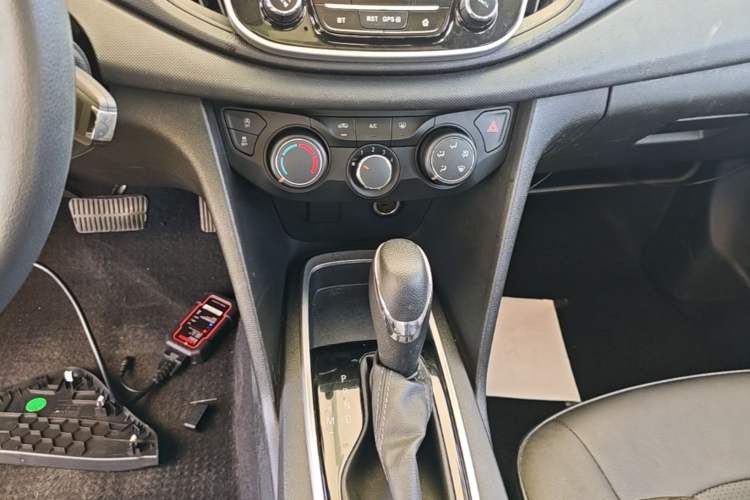 Used Chevrolet Cavalier 2019 320 Automatic Enjoyment with Sunroof Gear Lever
