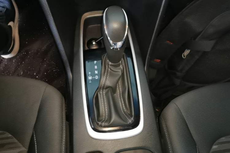 Used Chevrolet Cavalier 2019 320 Automatic Enjoyment with Sunroof Gear Lever