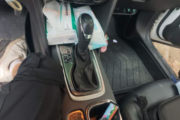 Used Chevrolet Cavalier 2019 320 Automatic Enjoyment with Sunroof Gear Lever