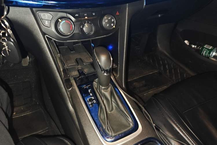 Used Chevrolet Cavalier 2019 320 Automatic Enjoyment with Sunroof Gear Lever