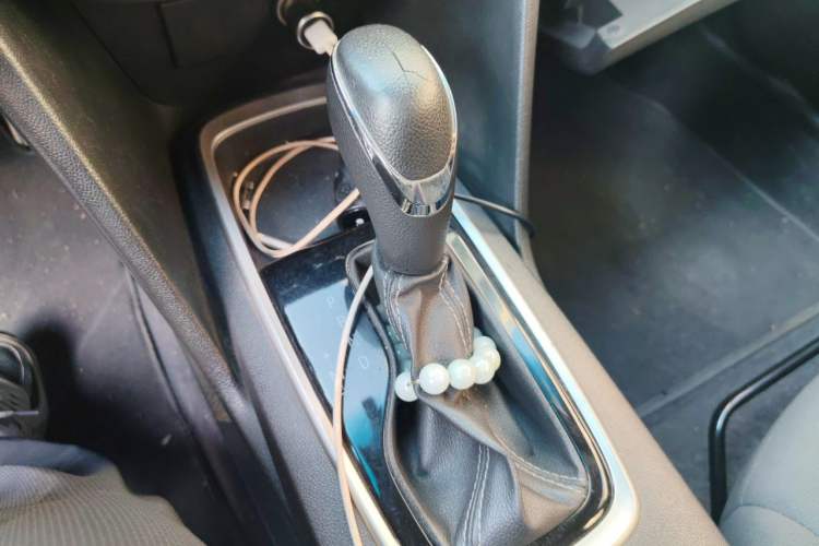 Used Chevrolet Cavalier 2019 320 Automatic Enjoyment with Sunroof Gear Lever
