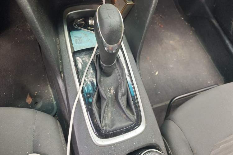 Used Chevrolet Cavalier 2019 320 Automatic Enjoyment with Sunroof Gear Lever